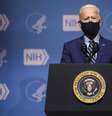 Com postura mais 'tradicional', Biden passou primeiro mês recolocando país em órgãos internacionais e lidando com crises deixadas por Trump  Foto: EPA / Ansa - Brasil