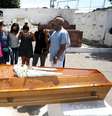 Funeral de vítima da Covid-19 em cemitério no Rio de Janeiro (RJ) 
10/03/2021
REUTERS/Pilar Olivares  Foto: Reuters