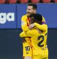 Messi brilha em goleada e se torna o jogador com mais partidas pelo Barcelona  Foto: Vincent West / Reuters