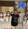 Geraldo Luís recebeu alta neste sábado, 20, e comemorou com a equipe médica  Foto: Instagram/ @geraldobalanca / Estadão