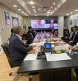 Reunião no Ministério da Saúde no início do mês: o ministro Eduardo Pazuello e mais seis auxiliares, em sala fechada, todos sem máscaras  Foto: Divulgação/Ministério da Saúde / Estadão