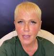 Xuxa usou o Instagram para se desculpar de frase polêmica envolvendo presos e testagem de vacinas.   Foto: Reprodução/Instagram / Estadão