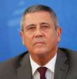 General da reserva Braga Netto, que assumiu o Ministério da Defesa
REUTERS/Adriano Machado  Foto: Reuters