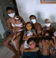 Netos de Josinete comeram menos para que pudesse sobrar comida para ela no último domingo  Foto: Arquivo pessoal / BBC News Brasil