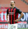 Ibrahimovic em disputa pelo Milan   Foto: ANSA / Ansa