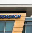 Logo da Regeneron em prédio da empresa em Tarrytown, Nova York
17/09/2020 REUTERS/Brendan McDermid  Foto: Reuters