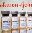 Frascos rotulados como de vacina contra Covid-19 em frente ao logo da Johnson & Johnson em foto de ilustração
31/10/2020 REUTERS/Dado Ruvic  Foto: Reuters