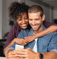 Casal do mesmo signo  Foto: Shutterstock / Alto Astral