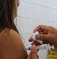 Em três meses, quase metade da população foi vacinada contra H1N1 em 2010  Foto: ABR / BBC News Brasil