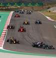 Lewis Hamilton passa Verstappen em manobra decisiva em Portimão   Foto: Mercedes / Grande Prêmio