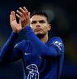 Thiago Silva comemora vitória do Chelsea 
REUTERS/Peter Cziborra  Foto: Reuters