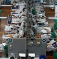 Após uma queda tímida, reabertura das atividades já indica uma nova subida de casos e internações por covid-19  Foto: Getty Images / BBC News Brasil