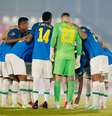 Jogadores da seleção brasileira conversam antes de partida contra o Paraguai pelas eliminatórias para a Copa do Mundo
08/06/2021 REUTERS/Cesar Olmedo  Foto: Reuters
