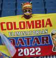Cartaz de torcedor colombiano com referência às Eliminatórias da Copa do Mundo de 2022. 8/6/2021 REUTERS/Luisa Gonzalez  Foto: Reuters