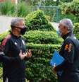 Hernán Crespo e Tite interagiram no CT da Barra Funda na última semana (Foto: Divulgação/saopaulofc)  Foto: Gazeta Esportiva