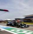 Lewis Hamilton melhorou bastante com os pneus médios no Q2   Foto: Mercedes / Grande Prêmio