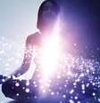 Evolução espiritual é quando a luz da sua alma brilha cada vez mais e se torna mais potente do que o seu ego  Foto: metamorworks / iStock