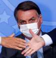 A CPI investiga ações do governo Jair Bolsonaro na gestão da crise causada pela pandemia de covid-19  Foto: Reuters / BBC News Brasil