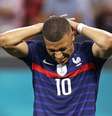 Kylian Mbappé durante partida entre França e Suíça pela Eurocopa em Bucareste, na Romênia
28/06/2021 Pool via REUTERS/Marko Djurica  Foto: Reuters