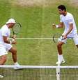 Campeões em 2017, Melo (à dir.) e Kubot avançaram às oitavas de final em Wimbledon  Foto: Reprodução/@marcelomelo83
