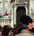 Protesto do movimento 'No Vax' na piazza Duomo, em Milão  Foto: ANSA / Ansa - Brasil