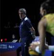 José Roberto Guimarães observa Macris durante a Liga das Nações Divulgação/FIVB  Foto: Divulgação  / FIVB