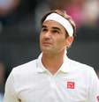 Federer durante a sua última participação em Wimbledon; três raquetes usadas por ele na edição de 2019 do Grand Slam foram leiloadas  Foto: Peter van den Berg/USA Today Sports/Reuters