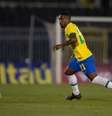 Malcom em jogo com a camisa da Seleção Brasileira Reprodução/Twittter CBF  Foto: Reprodução  / Twittter CBF