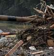 Fortes chuvas já deixaram cerca de 100 mortos na Alemanha; na foto, destroços na cidade de Schuld  Foto: EPA/SASCHA STEINBACH / BBC News Brasil