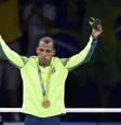 Robson Conceição com o ouro olímpico nos Jogos do Rio  Foto: JB Autissier/Reuters