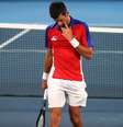 De cabeça baixa, Djokovic deixa a quadra após ser eliminado dos Jogos Olímpicos de Tóquio nesta sexta-feira Mike Segar Reuters  Foto: Mike Segar  / Reuters