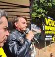 Presidente Jair Bolsonaro discursa a apoiadores no final de motociata em Presidente Prudente (SP) neste sábado, 31.  Foto: Reprodução/Facebook/Jair Messias Bolsonaro / Estadão Conteúdo