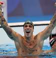 Bruno Fratus comemora o seu bronze logo após terminar em terceiro lugar a final dos 50m livre  Foto: Carl Recine/Reuters