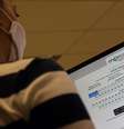 Enem teve índice de inscrições mais baixo desde 2005; observadores veem isso como reflexo de desconexão dos jovens com o ensino  Foto: Marcello Casal Jr/ Ag Brasil / BBC News Brasil