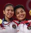 Dupla da Indonésia, Greysia Polii e Apriyani Rahayu comemora medalha de ouro Leonhard Foeger/Reuters  Foto: Leonhard Foeger  / Reuters
