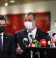 Randolfe Rodrigues, Omar Aziz e Renan Calheiros fala com jornalistas  Foto: Marcos Oliveira / Agência Senado