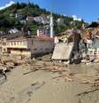 Área atingida por enchentes na região turca do Mar Negro, na cidade de Ilisi, província de Kastamonu, Turquia
15/08/2021 REUTERS/Mehmet Emin Caliskan  Foto: Reuters