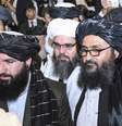 Abdul Ghani Baradar (direita) fundou o Talibã com o mulá Mohammed Omar em 1994  Foto: EPA / Ansa