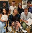 Hilary Duff e elenco de 'How I Met Your Father'  Foto: Instagram/ @hilaryduff / Estadão