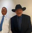 O presidente Jair Bolsonaro, ladeado pelos cantores Sérgio Reis e Eduardo Araújo, intigados pela PF  Foto: Reprodução/Twitter / Estadão