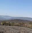Incêndio iniciado no domingo já destruiu 65% da extensão do Parque do Juquery, o equivalente a cerca de 1.200 hectares.  Foto: Prefeitura de Franco da Rocha/Reprodução / Estadão