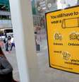 Poster em Nova York alerta para a necessidade do uso de máscaras em meio a disseminação da variante Delta da Covid-19
02/08/2021
REUTERS/Andrew Kelly  Foto: Reuters