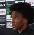 Willian discute o seu futuro com o Arsenal e pode estar prestes a deixar o clube  Foto: Reprodução/@arsenal.com