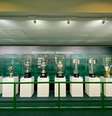 Taças expostas na nova sala de troféus do Palmeiras, inaugurada nesta quinta-feira  Foto: Reprodução/Facebook/@sepalmeiras