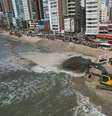 Especialistas veem com ressalvas projetos de dragagem e alargamento de praia, como o de Camboriú  Foto: Isaac Orcino/divulgação / Estadão