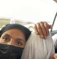 Ghafari se escondeu no carro para passar por postos de controle do Talebã  Foto: Zarifa Ghafari / BBC News Brasil
