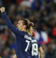 Griezmann comemora após marcar o gol que garantiu o empate para a França  Foto: Gonzalo Fuentes/Reuters