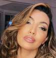 Aos 40 anos, Karinah é uma das novas apostas do samba e pagode feminino  Foto: Instagram: @karinah / Famosos e Celebridades