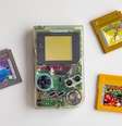 O Game Boy é uma boa e velha opção de console portátil   Foto: Unsplash / Dim Hou / Tecnoblog