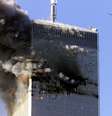 Edifício World Trade Center em chamas no ataque de 11 de setembro de 2001 em NY
11/09/2021
REUTERS/Jeff Christensen  Foto: Reuters